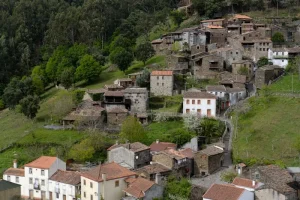Upper Town, Lower Town, or Santa Clara? Your Guide to Coimbra’s Best Areas to Stay