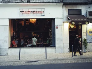 Finding the Best Pastel de Nata in Lisbon: A Sweet Journey