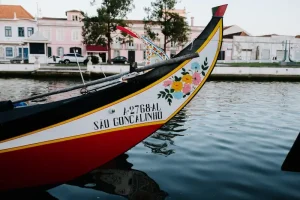 Is Portugal Friendly? Understanding Portuguese Hospitality for Travelers