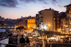Best Bars in Porto: From Craft Beer Havens to Chic Cocktail Lounges