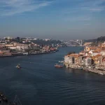 How to Get Around Porto: Public Transport, Walking &amp; More