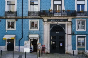 Lisbon Airport to City Center: Best Transport Options &amp; Costs