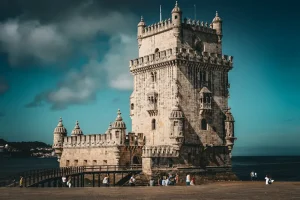 Navigating Portuguese Accents: European vs. Brazilian for Tourists