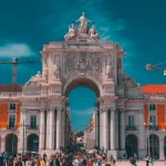 Portuguese Meal Times Explained: When to Eat Like a Local