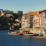 The Portugal Tipping Guide: Restaurants, Taxis, Hotels &amp; More