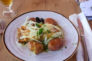 Where to Eat Traditional Madeiran Food: An Authentic Guide