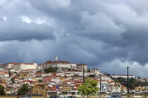 Experiencing Coimbra Fado: Where to See a Traditional Portuguese Show