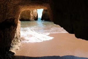 The Ultimate Algarve Shopping Guide: From Markets to Malls