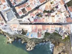 When is the Best Time to Visit the Algarve, Portugal? Seasonal Guide