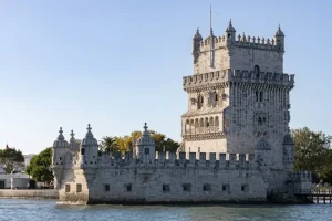 How to Navigate Portugal by Train: A Complete Guide for Tourists