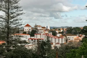 Navigating Sintra: Best Ways to Get Around the Palaces and Town