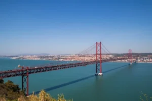 Portuguese Public Transport: A Tourist’s Guide to Getting Around