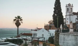 Sintra on a Budget: Delicious &amp; Affordable Eats for Travelers