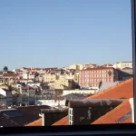 The Best Time to Visit Obidos: Festivals, Weather &amp; Crowds